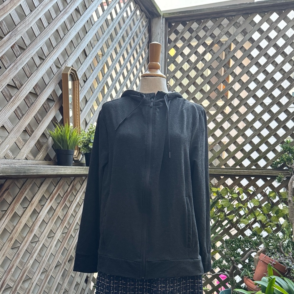 All in Motion Hoodie, Front Zip, Size Medium, Black. 2 Pockets. NWT